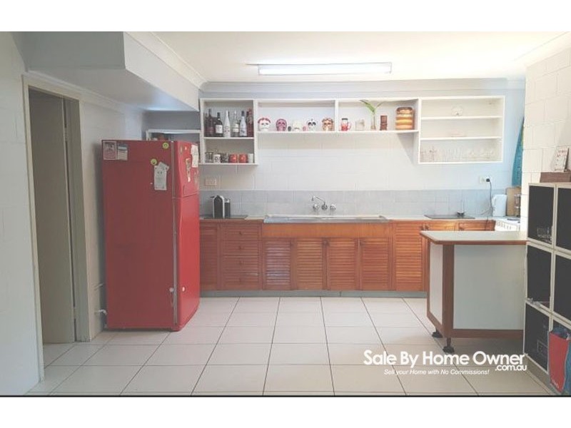 2/26B Upward street, Cairns North QLD 4870