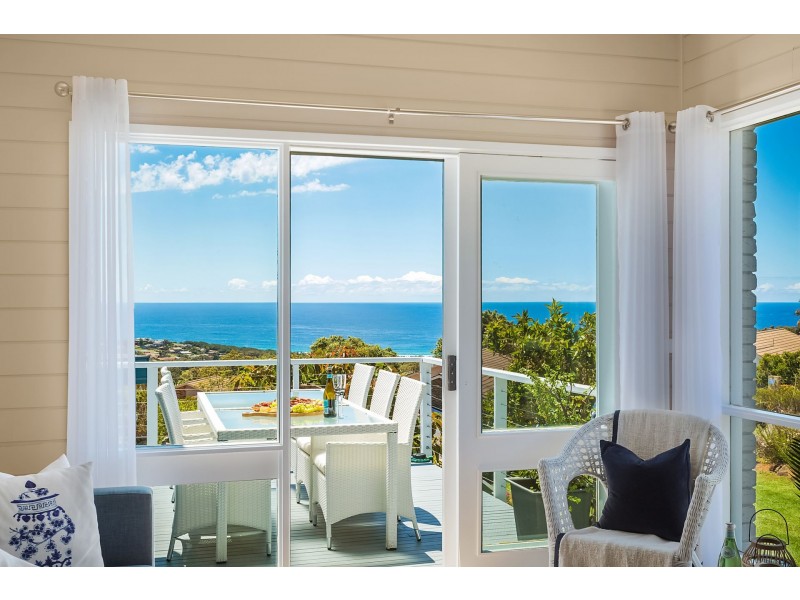 5 Melia Court, Tura Beach NSW 2548