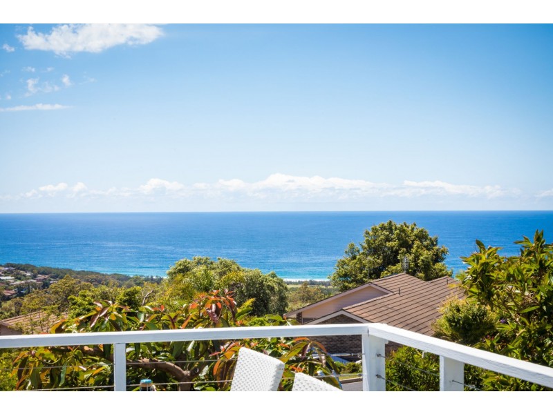 5 Melia Court, Tura Beach NSW 2548