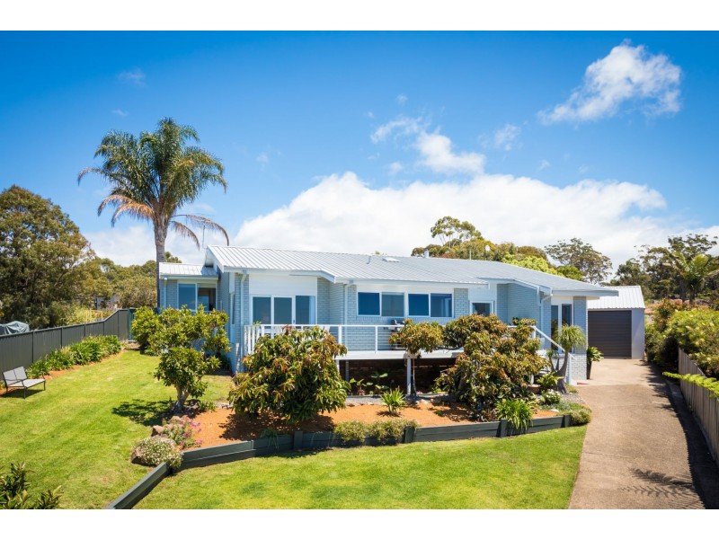 5 Melia Court, Tura Beach NSW 2548