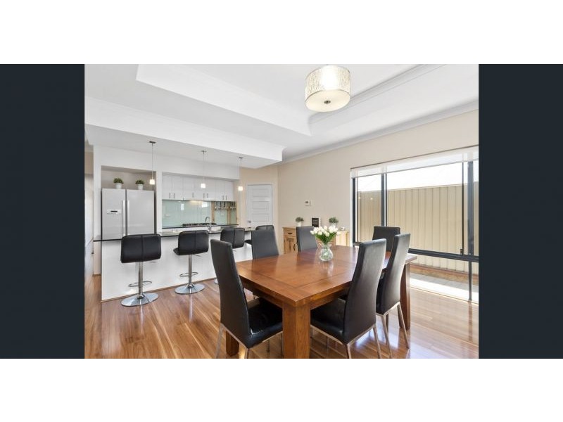 120 Honeywood Avenue, Wandi WA 6167