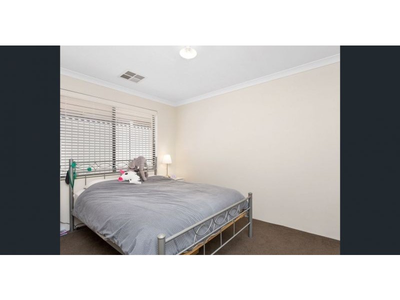 120 Honeywood Avenue, Wandi WA 6167