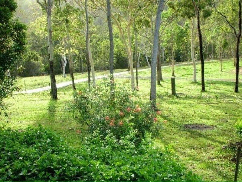 93 Bonnie Springs Rd, Proserpine QLD 4800