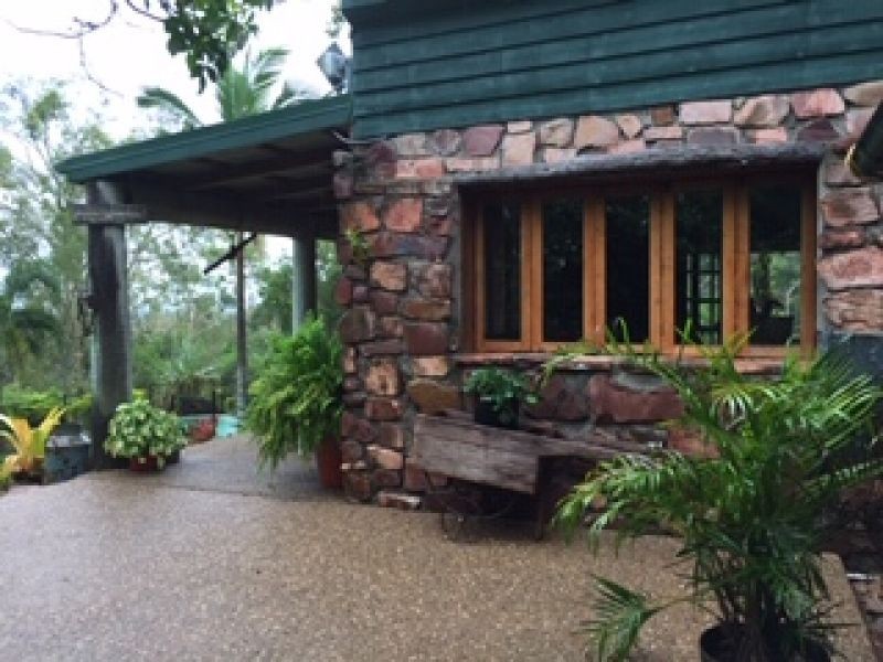 93 Bonnie Springs Rd, Proserpine QLD 4800