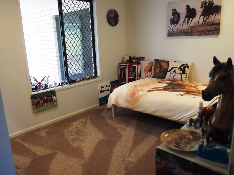 6 Dippel Road, Thornton QLD 4341