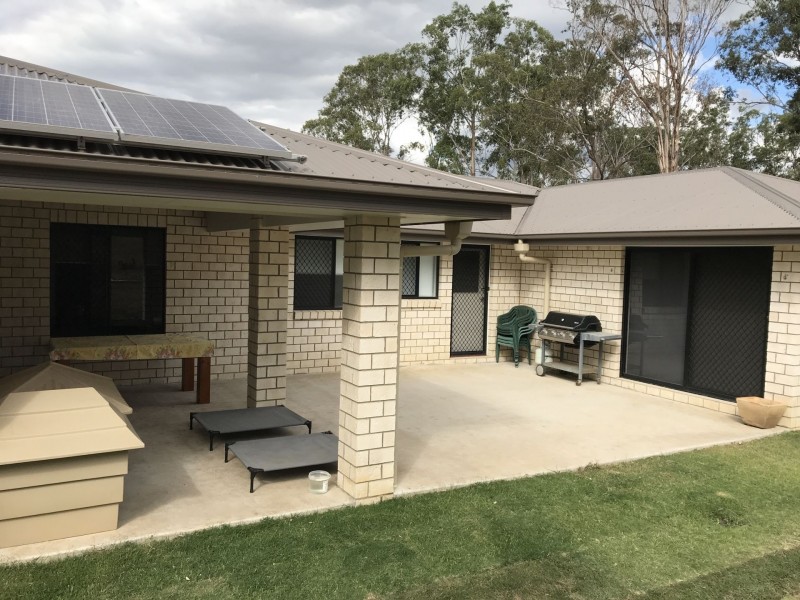 6 Dippel Road, Thornton QLD 4341