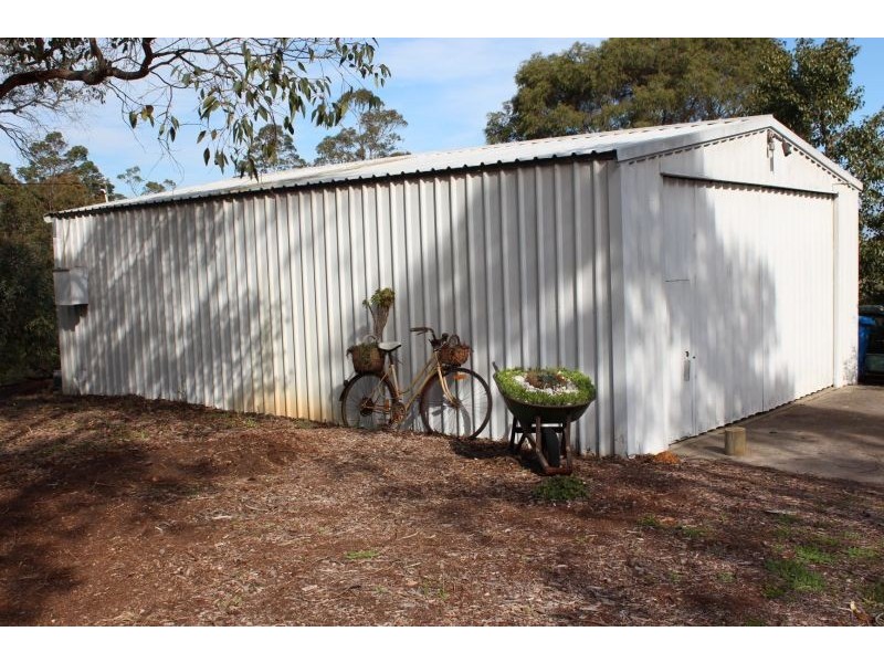 52 Mondurup Street, Mount Barker WA 6324