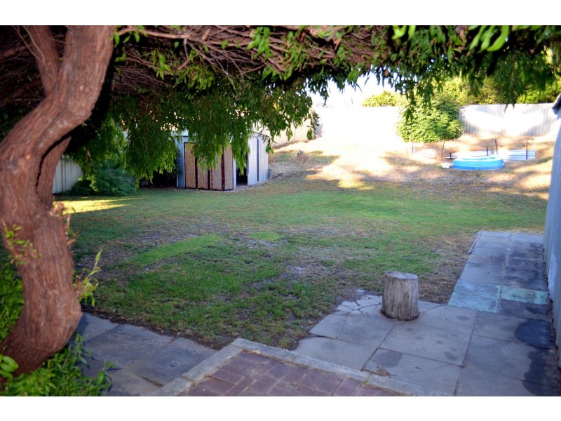 19 Prosser Way, Singleton WA 6175