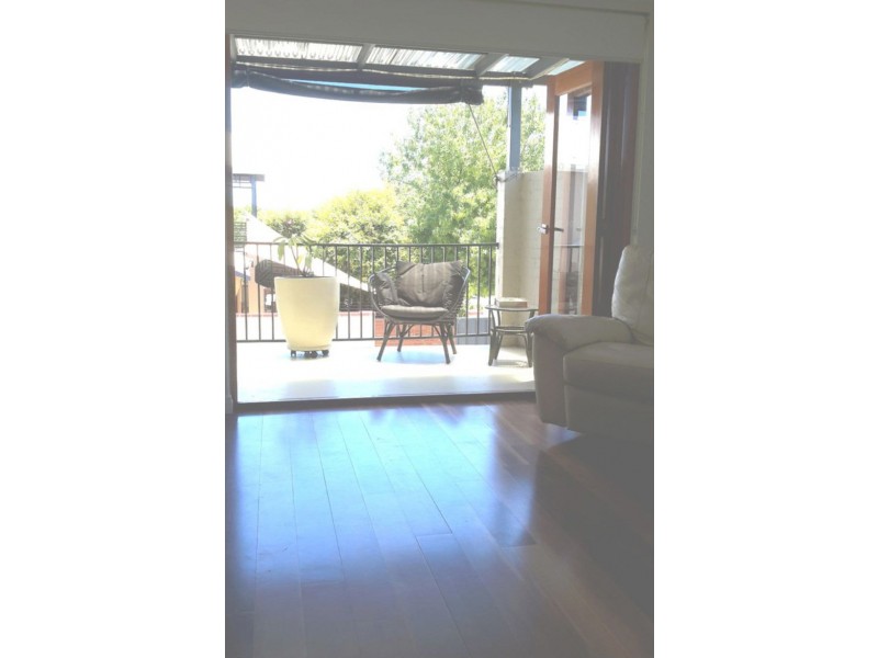 57 Mary St, Como WA 6152