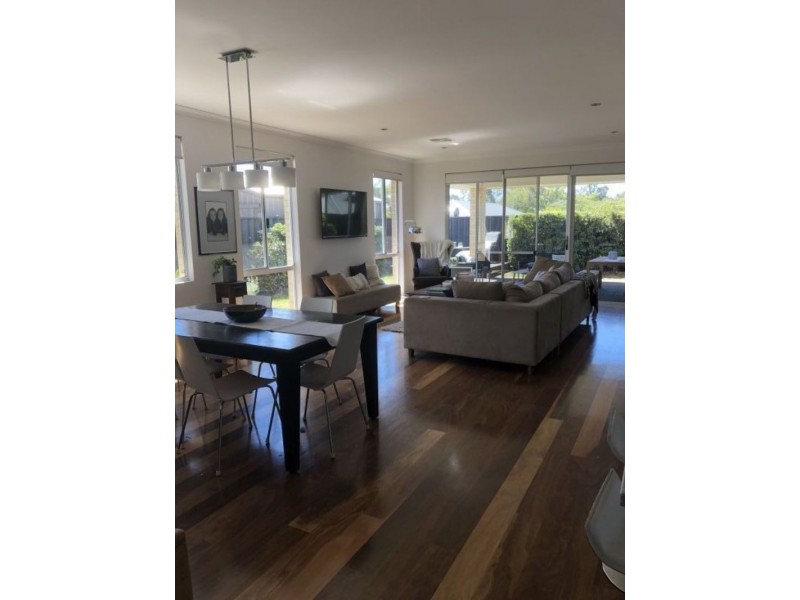 9 Advance Road, Dalyellup WA 6230