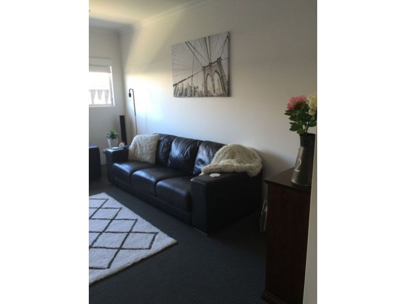 9 Advance Road, Dalyellup WA 6230