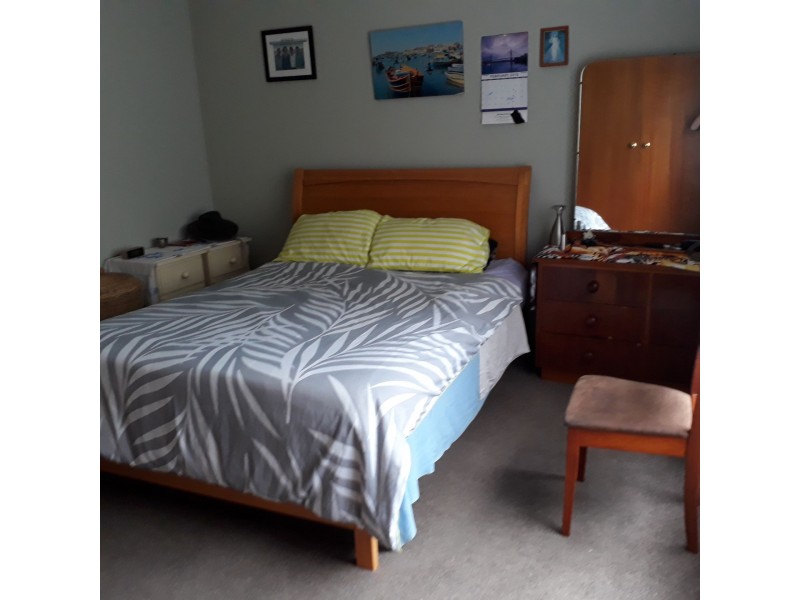 4 Hilltop Cres, Surf Beach NSW 2536