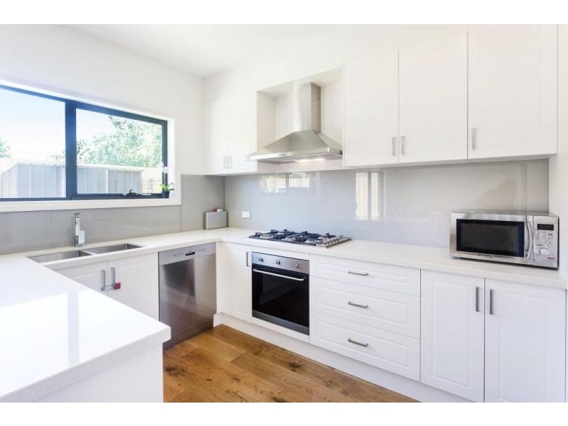 4B Bales Street, Mount Waverley VIC 3149