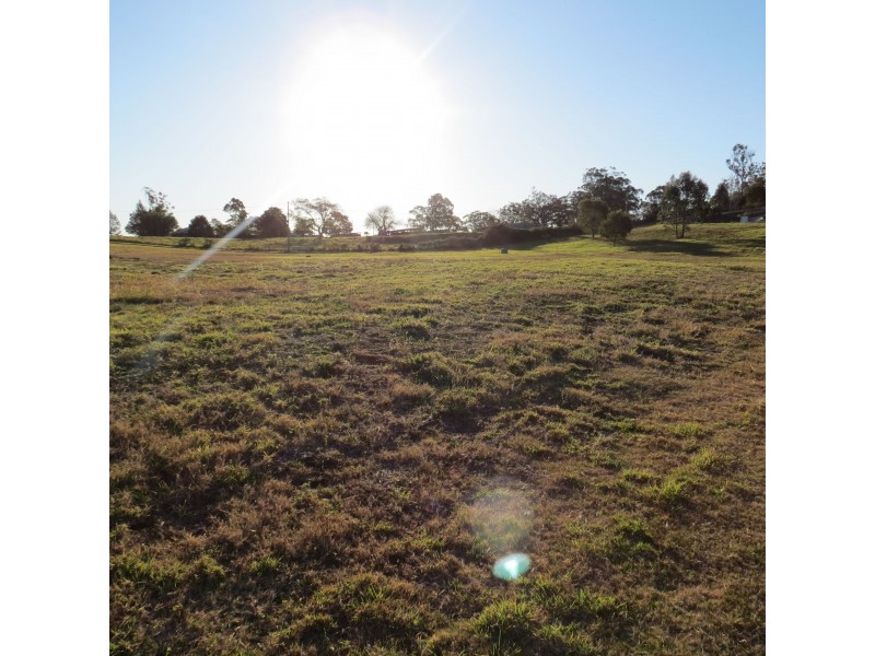 Preston QLD 4352