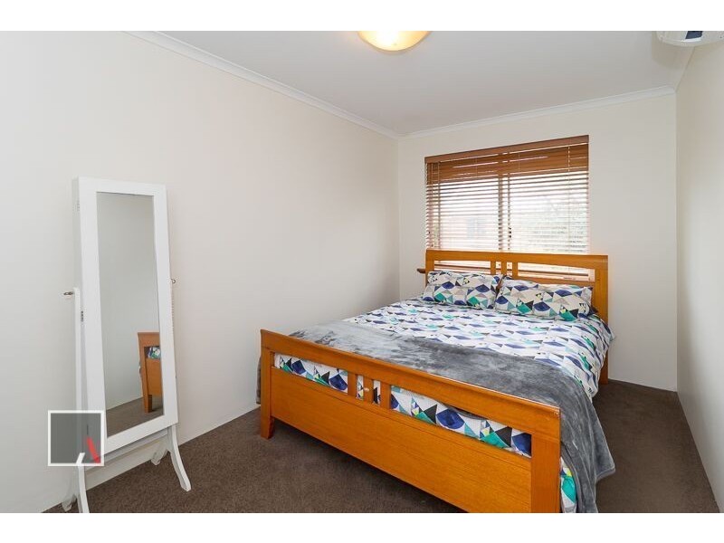 8/1 Brentham St, Leederville WA 6007