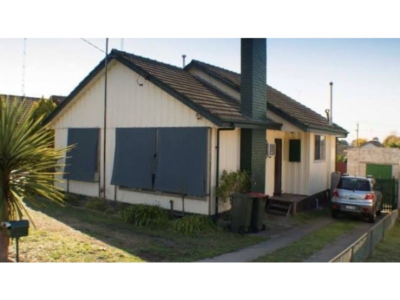 28 Dayble, Morwell VIC 3840
