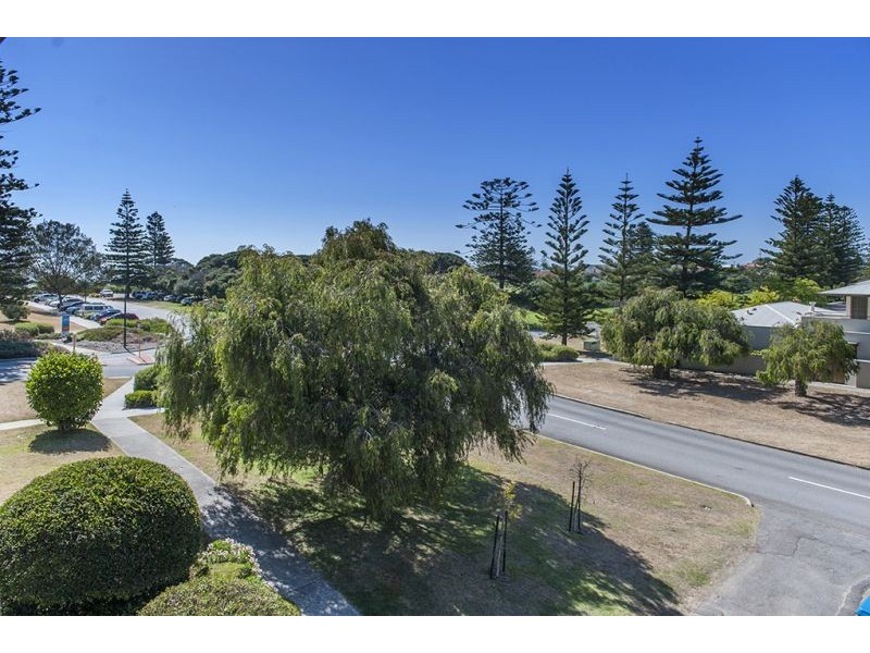 11/118 Broome street, Cottesloe WA 6011