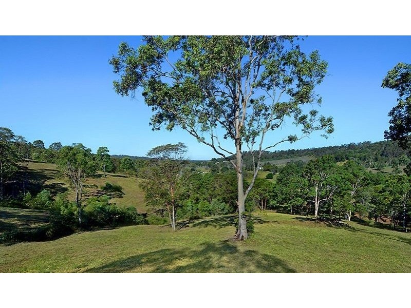 12 Kelso Court, Clear Mountain QLD 4500