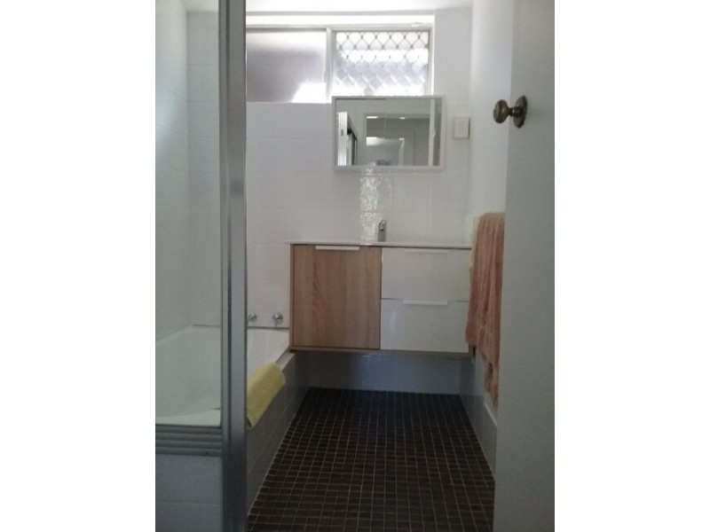 1 Barbrook Way, Warnbro WA 6169