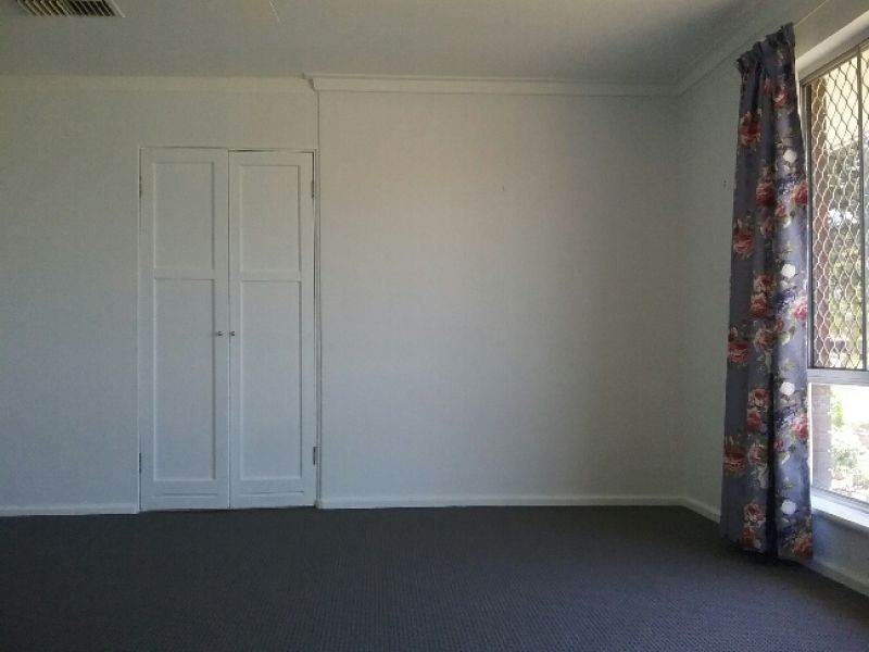 1 Barbrook Way, Warnbro WA 6169