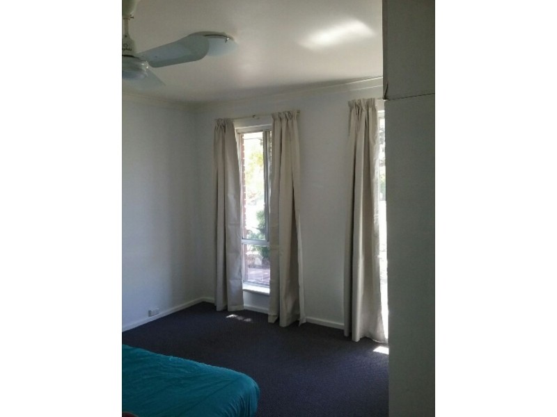 1 Barbrook Way, Warnbro WA 6169