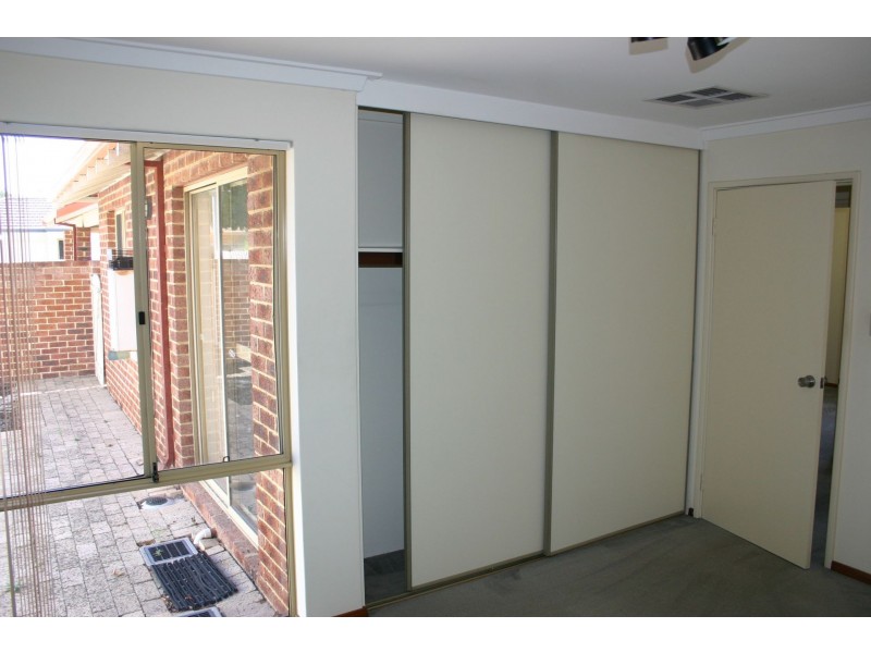 4/16 Bedale Street, Dianella WA 6059