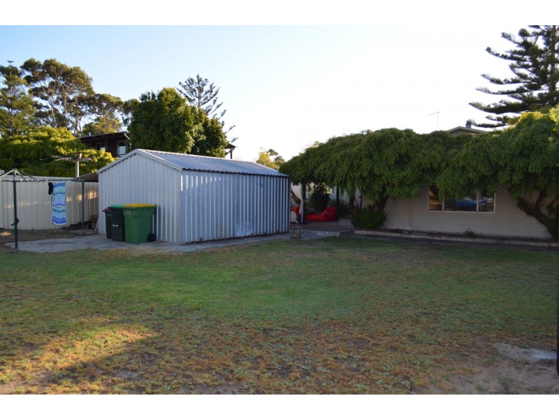 19 Prosser Way, Singleton WA 6175