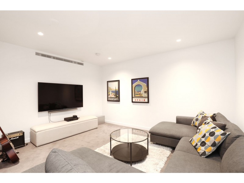 5LG/18 Acacia Place, Abbotsford VIC 3067