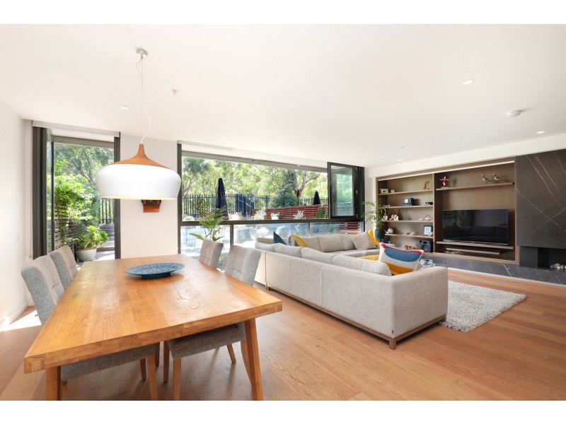 5LG/18 Acacia Place, Abbotsford VIC 3067