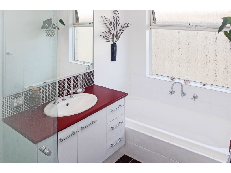 8 Villers Street, Cowaramup WA 6284