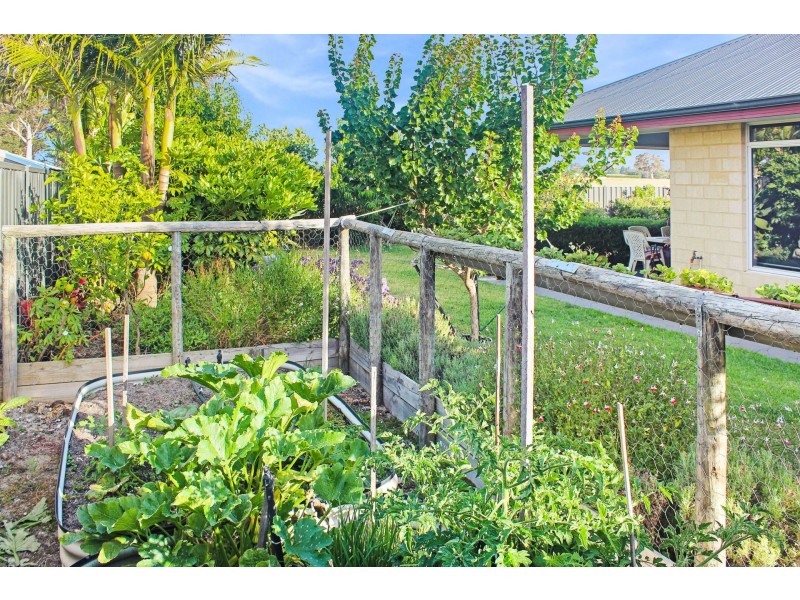 8 Villers Street, Cowaramup WA 6284