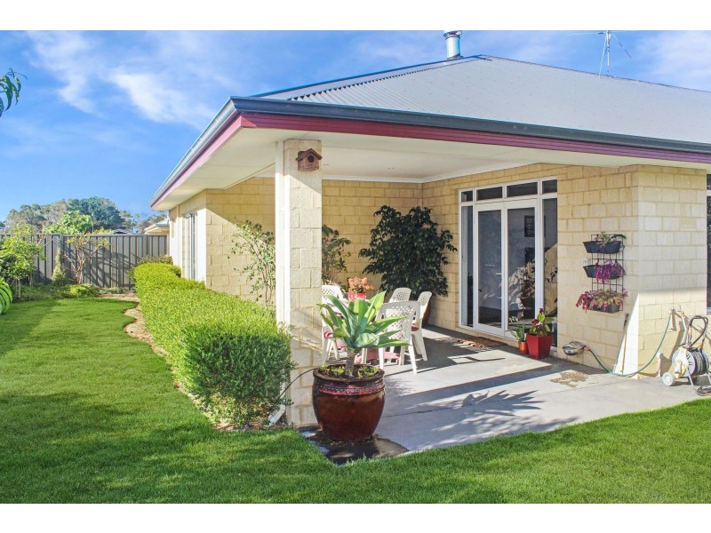 8 Villers Street, Cowaramup WA 6284