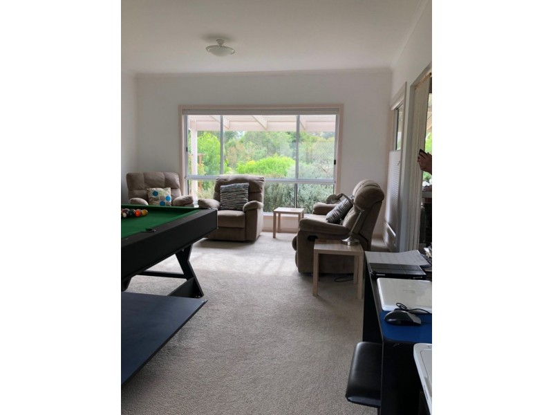 28 First Parade, Raymond Island VIC 3880