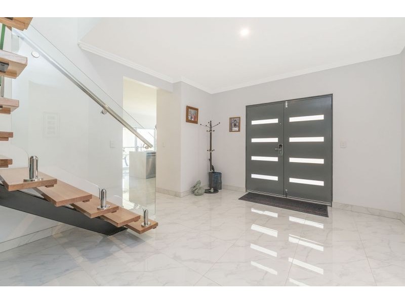 82A Empire Ave, Wembley Downs WA 6019