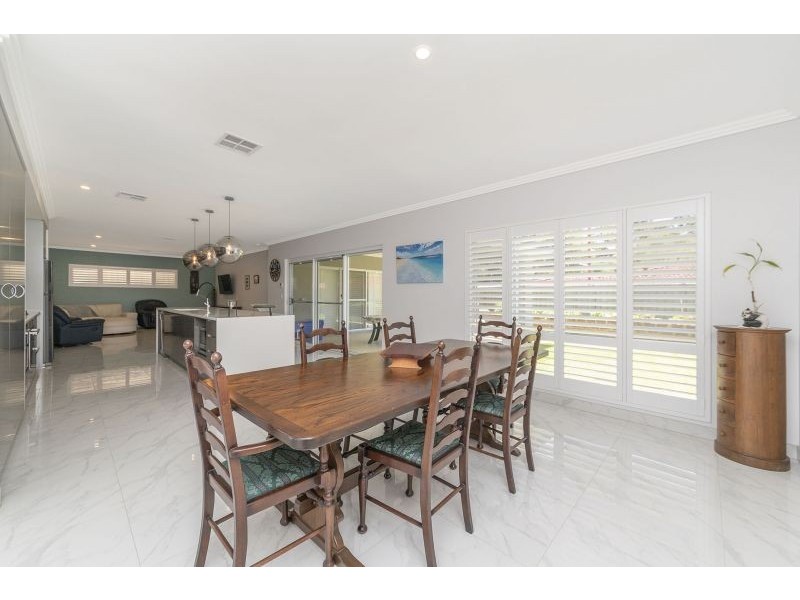 82A Empire Ave, Wembley Downs WA 6019