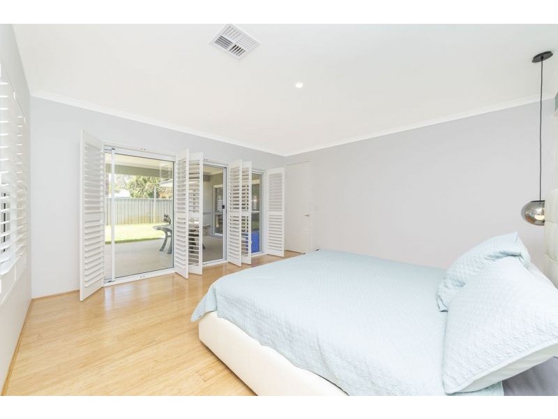 82A Empire Ave, Wembley Downs WA 6019