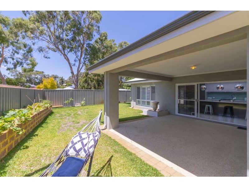 82A Empire Ave, Wembley Downs WA 6019