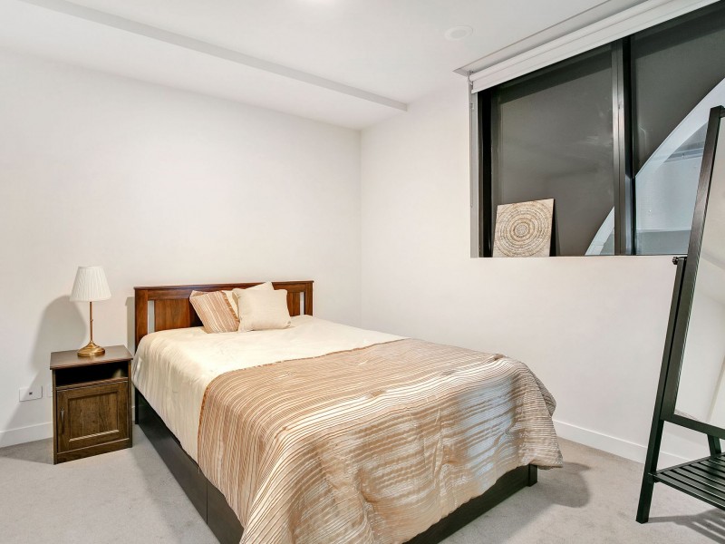 115/12 Queens Road, Melbourne VIC 3004