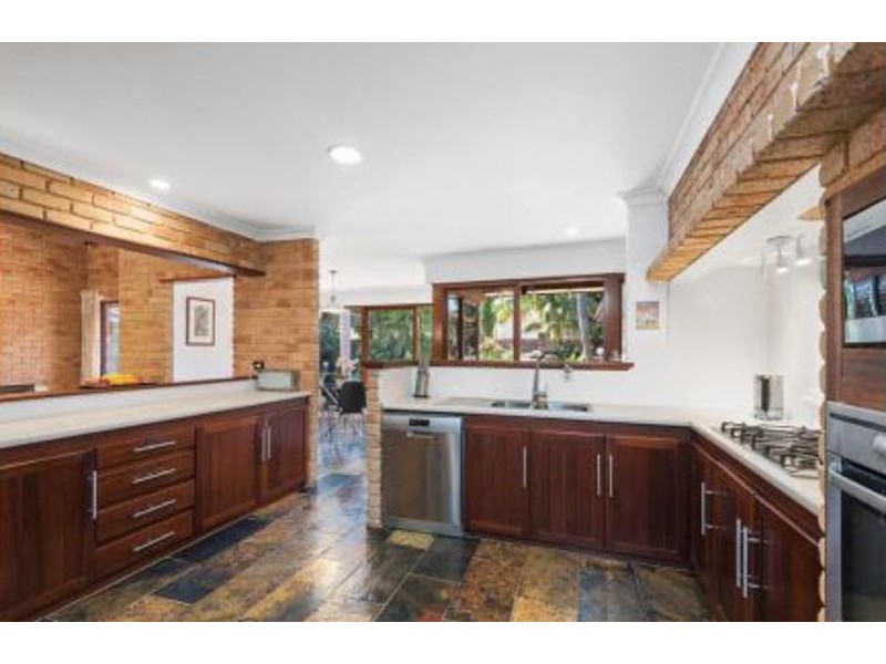 1 Seaforth Loop, Kallaroo WA 6025