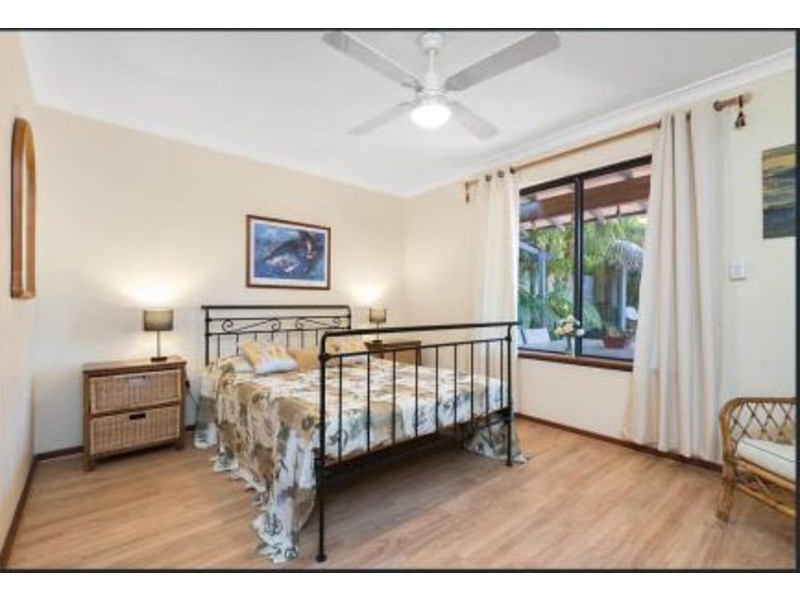 1 Seaforth Loop, Kallaroo WA 6025