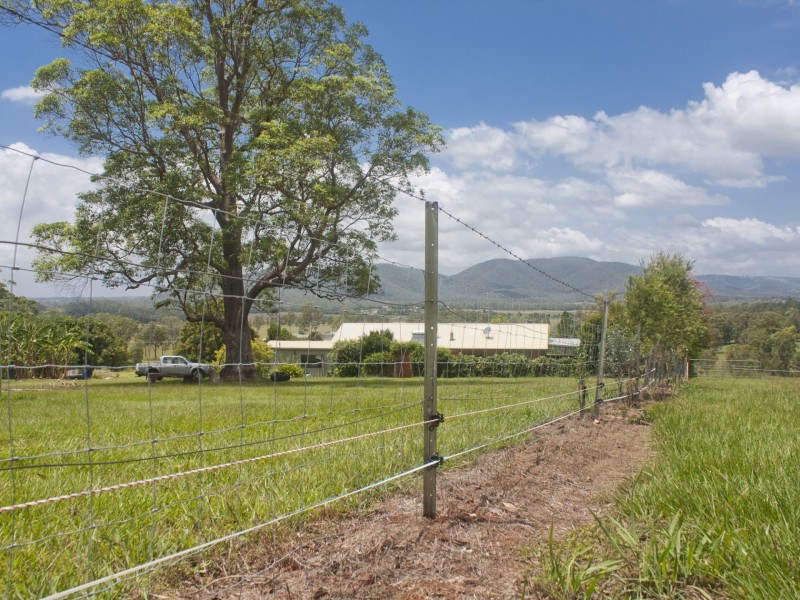 1 Eaton Lane, Stony Creek QLD 4514