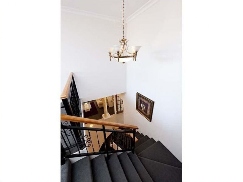 11 Cobblestones Circuit, Secret Harbour WA 6173