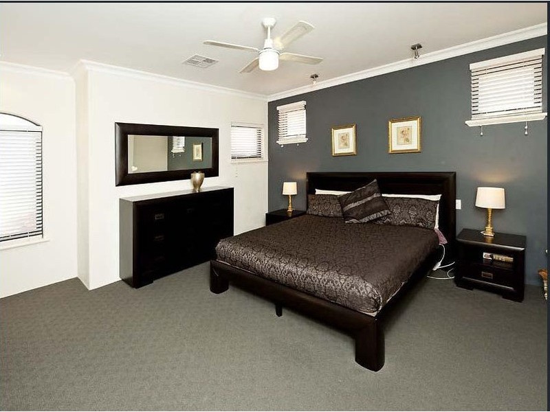 11 Cobblestones Circuit, Secret Harbour WA 6173