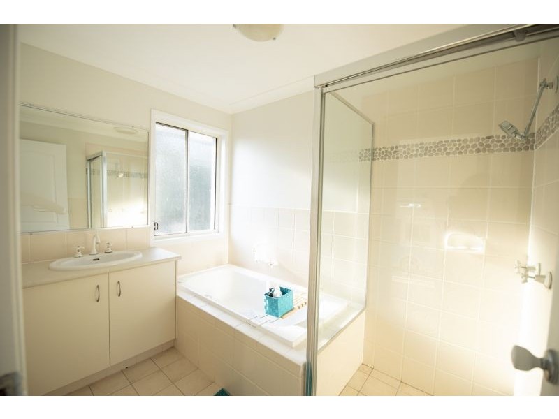 109 Billinghurst Crescent, Upper Coomera QLD 4209