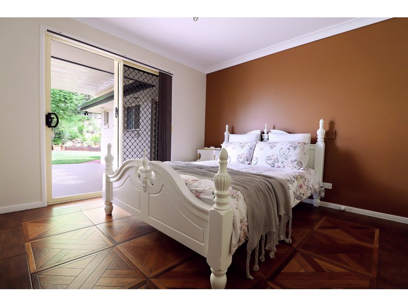 8 Schablon Close, Ormeau Hills QLD 4208