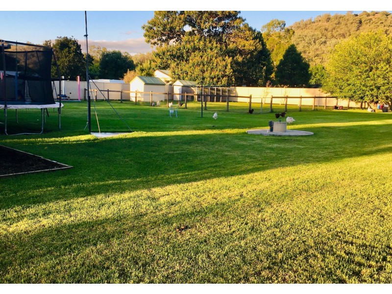 66-68 Nundle road, Woolomin NSW 2340