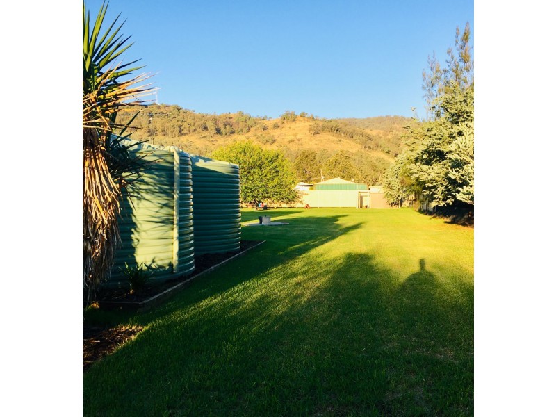 66-68 Nundle road, Woolomin NSW 2340