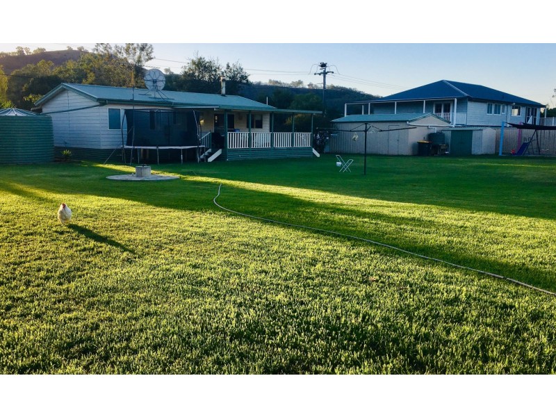 66-68 Nundle road, Woolomin NSW 2340