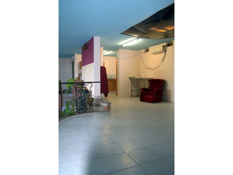 33 Sweetgum Street, Ashmore QLD 4214