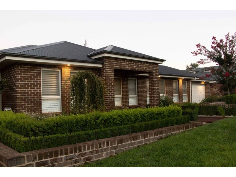 1 Eliza Place, Orange NSW 2800